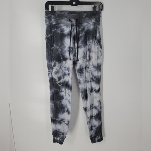 Lululemon Earth Dye Stone Warm Down Jogger 4 - Picture 3 of 9